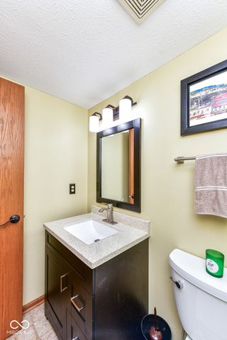 8188 Foxchase Circle, Indianapolis, IN 46256