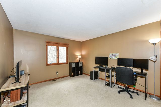 8188 Foxchase Circle, Indianapolis, IN 46256