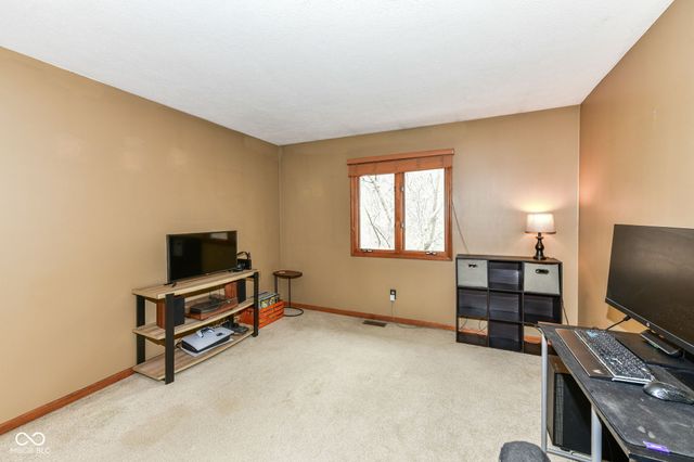 8188 Foxchase Circle, Indianapolis, IN 46256