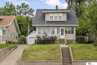 4323 Leavenworth Street, Omaha, NE 68105