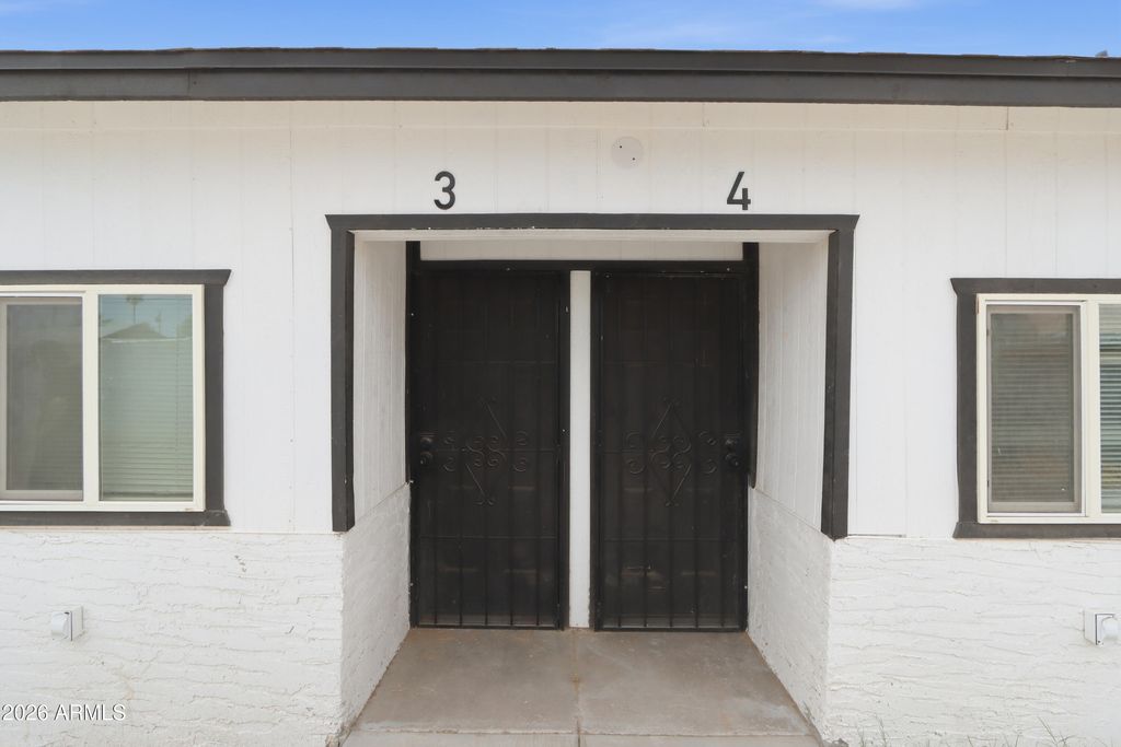 338 N 1ST Street, Avondale, AZ 85323 — photo 2