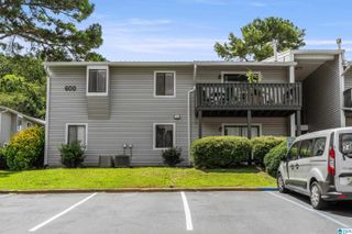 602 Woodland Vlg Unit 602, Homewood, AL 35216