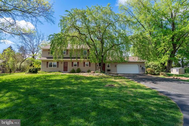 152 BETCHER RD, Collegeville, PA 19426