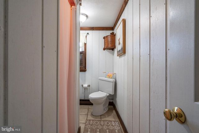 152 BETCHER RD, Collegeville, PA 19426