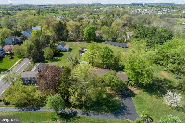 152 BETCHER RD, Collegeville, PA 19426