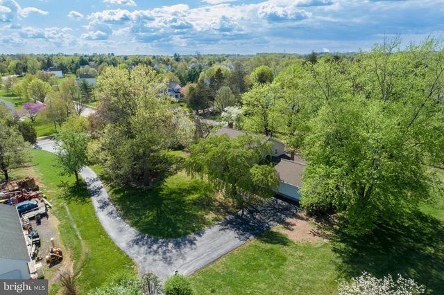152 BETCHER RD, Collegeville, PA 19426