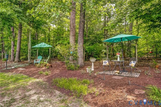 7470 Quail Run Ln, Mechanicsville, VA 23116