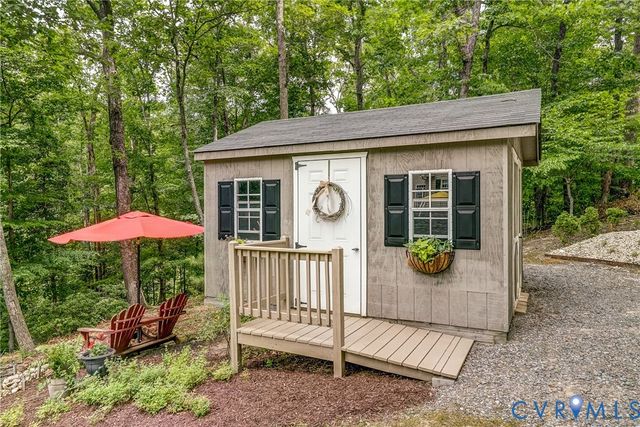 7470 Quail Run Ln, Mechanicsville, VA 23116