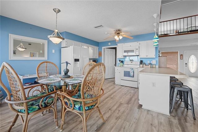 2322 Island Shores Drive, Dauphin Island, AL 36528