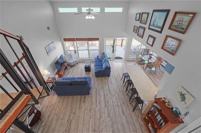 2322 Island Shores Drive, Dauphin Island, AL 36528