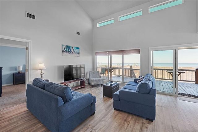 2322 Island Shores Drive, Dauphin Island, AL 36528