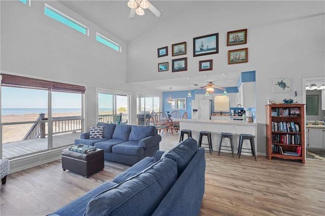 2322 Island Shores Drive, Dauphin Island, AL 36528