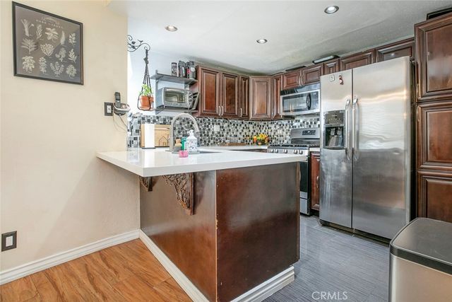 1340 Glenwood Road 4, Glendale, CA 91201