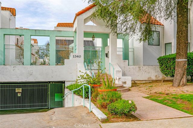 1340 Glenwood Road 4, Glendale, CA 91201