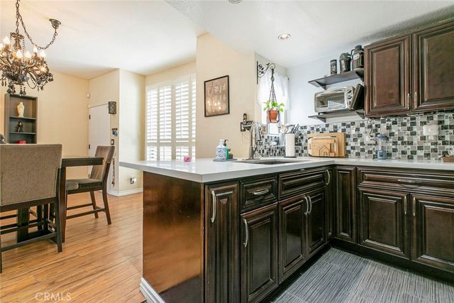 1340 Glenwood Road 4, Glendale, CA 91201