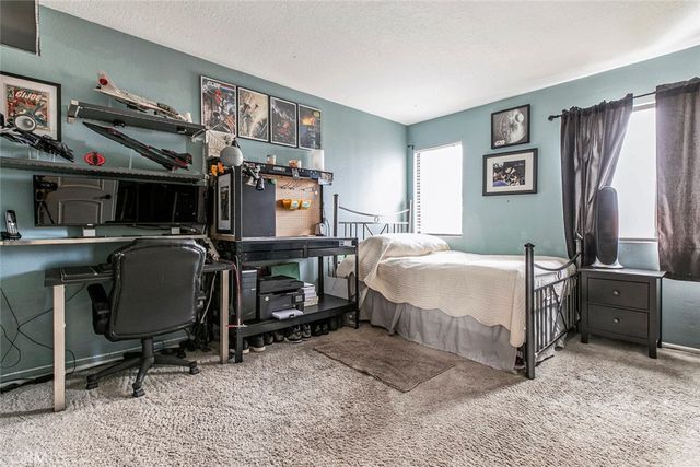 1340 Glenwood Road 4, Glendale, CA 91201