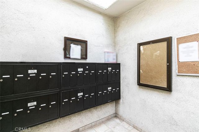 1340 Glenwood Road 4, Glendale, CA 91201