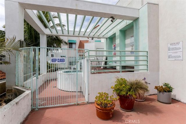 1340 Glenwood Road 4, Glendale, CA 91201