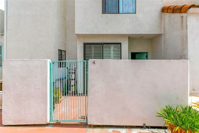 1340 Glenwood Road 4, Glendale, CA 91201