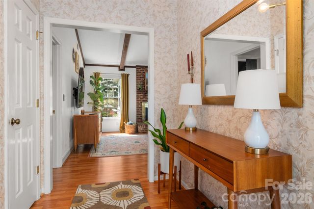 4932 Foxden Court, Charlotte, NC 28227