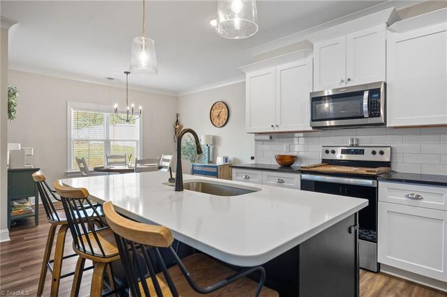 3821 Friendship Ledford Road, Winston-salem, NC 27107