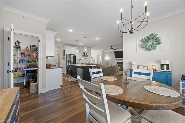 3821 Friendship Ledford Road, Winston-salem, NC 27107