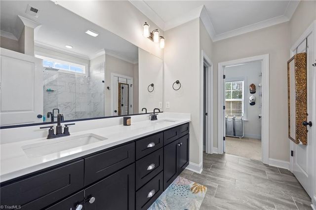 3821 Friendship Ledford Road, Winston-salem, NC 27107