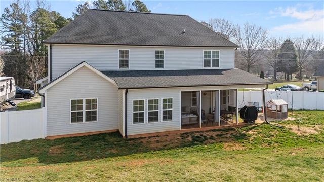 3821 Friendship Ledford Road, Winston-salem, NC 27107