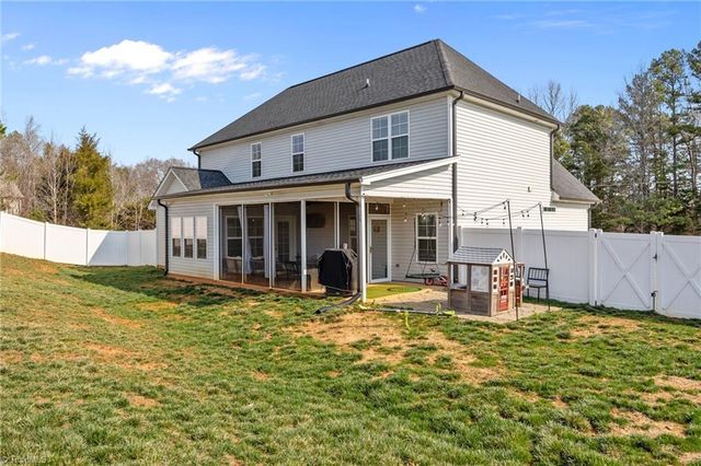 3821 Friendship Ledford Road, Winston-salem, NC 27107