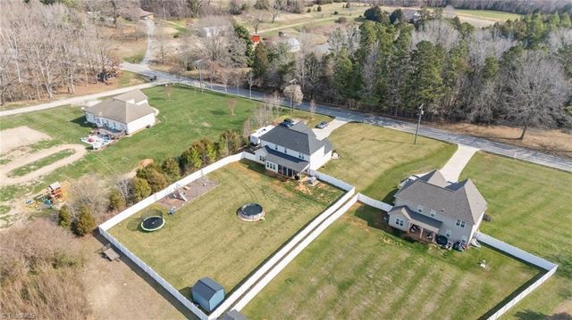 3821 Friendship Ledford Road, Winston-salem, NC 27107