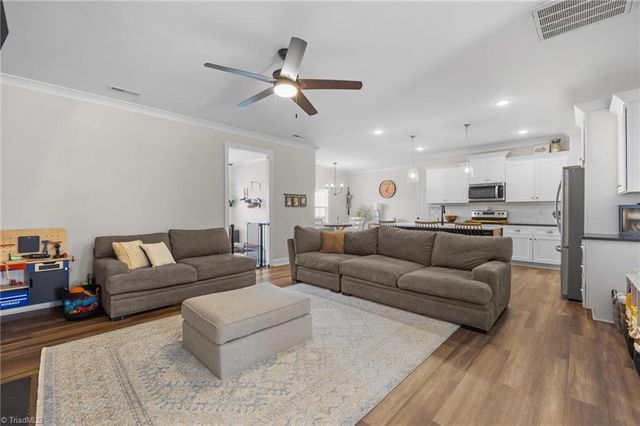 3821 Friendship Ledford Road, Winston-salem, NC 27107