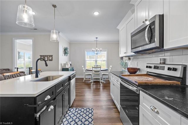 3821 Friendship Ledford Road, Winston-salem, NC 27107