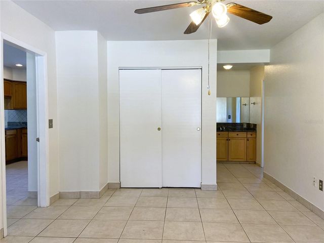 7306 KINGSBURY CIRCLE, Tampa, FL 33610