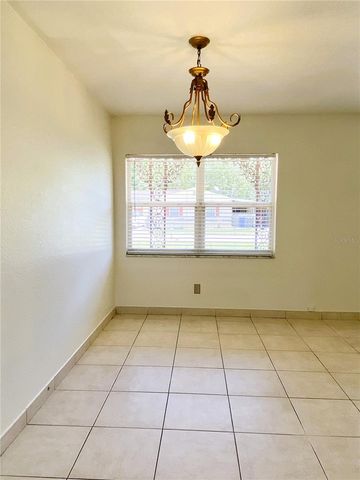 7306 KINGSBURY CIRCLE, Tampa, FL 33610