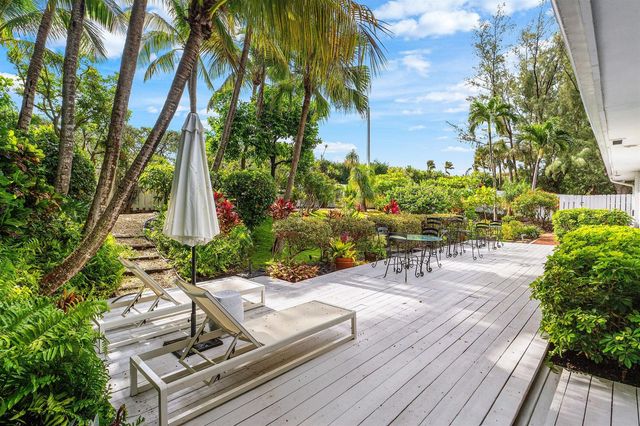1100 N Ocean Boulevard, Gulf Stream, FL 33483