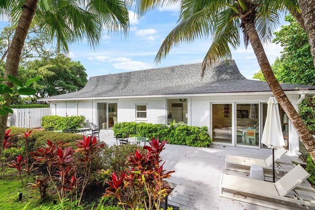 1100 N Ocean Boulevard, Gulf Stream, FL 33483