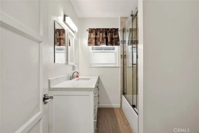 1527 N Avon, Burbank, CA 91505