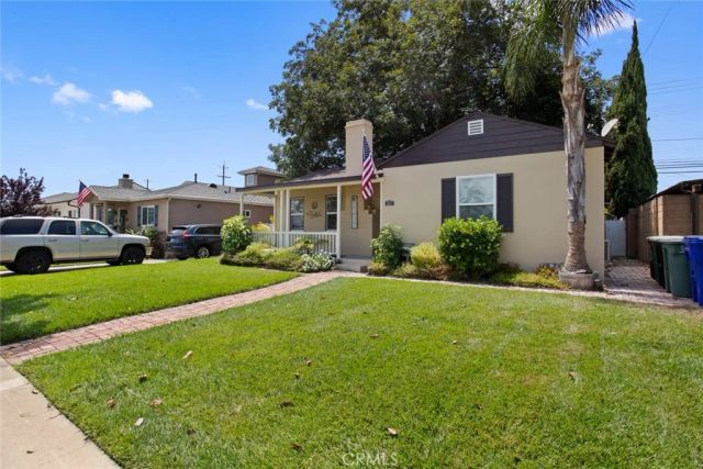 1527 N Avon, Burbank, CA 91505
