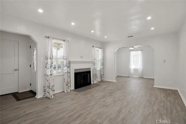 1527 N Avon, Burbank, CA 91505