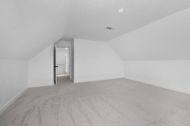 265 OAKSEDGE DR, Oakland, TN 38060