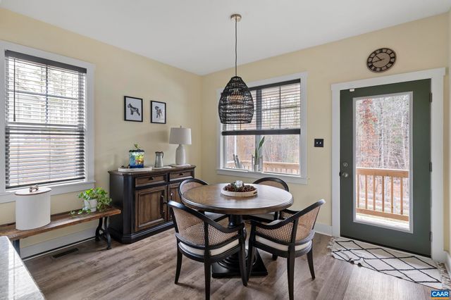 138 FOREST RIDGE LN, Scottsville, VA 24590