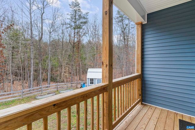 138 FOREST RIDGE LN, Scottsville, VA 24590