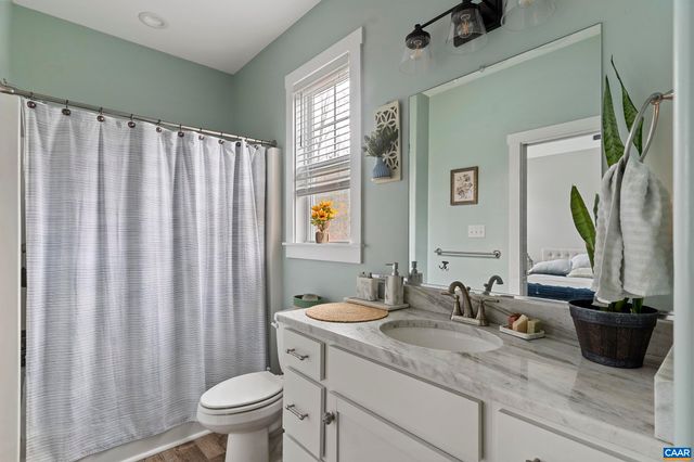 138 FOREST RIDGE LN, Scottsville, VA 24590