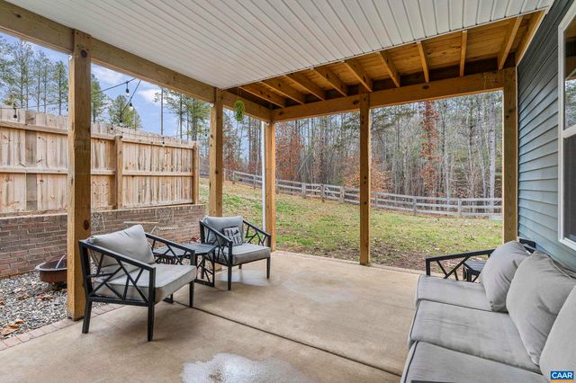 138 FOREST RIDGE LN, Scottsville, VA 24590