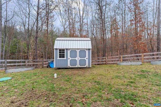 138 FOREST RIDGE LN, Scottsville, VA 24590