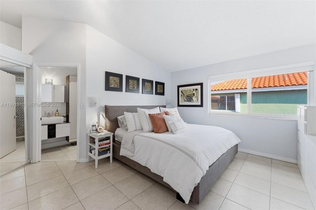8657 NW 2nd Street, Miami, FL 33126