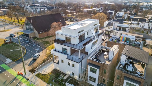 1017 12th Ave, S, Nashville, TN 37203