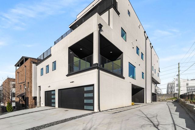 1017 12th Ave, S, Nashville, TN 37203