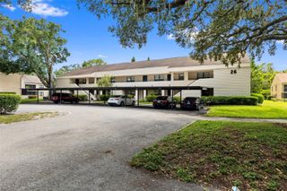 7832 NIAGARA AVENUE 323, Tampa, FL 33617