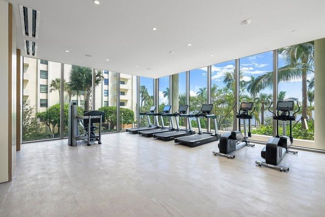 200 Arkona Court 402, West Palm Beach, FL 33401